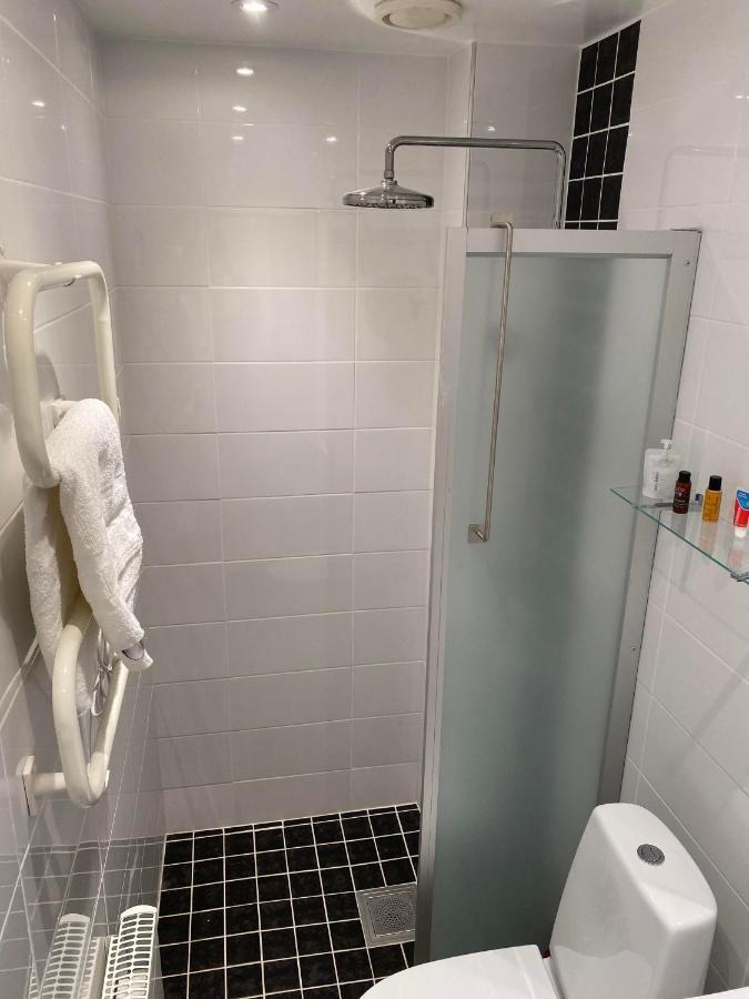 Skogsvikens Hotell Kolmården Buitenkant foto