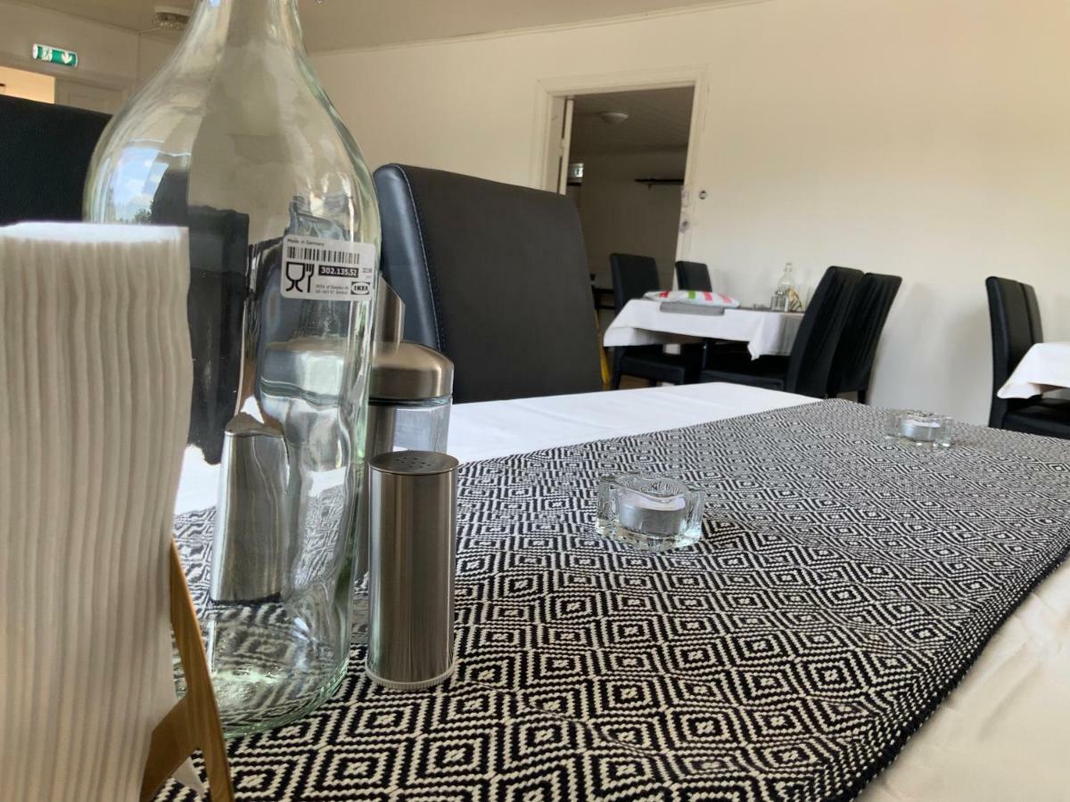 Skogsvikens Hotell Kolmården Buitenkant foto