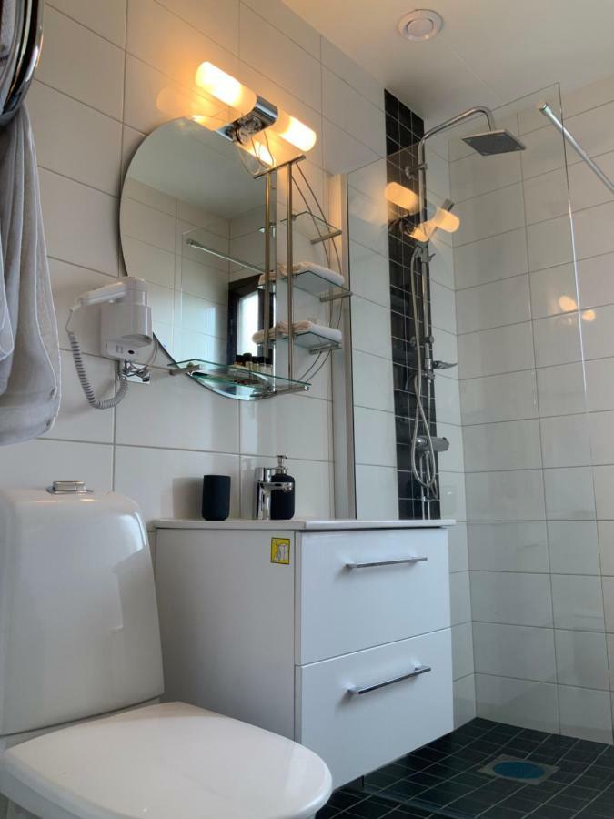 Skogsvikens Hotell Kolmården Buitenkant foto